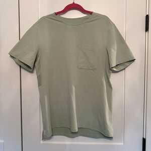 Lululemon Men’s Green Sz L Short Sleeve Shirt
